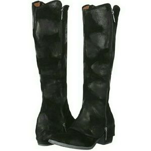 Donald J. Pliner Black Winter Boots 6 - Perfect condition never worn